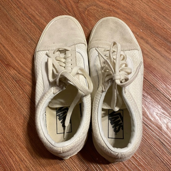 Vans® Unisex Old Skool Lace-Up Sneakers in White Suede and Canvas - Picture 3 of 4